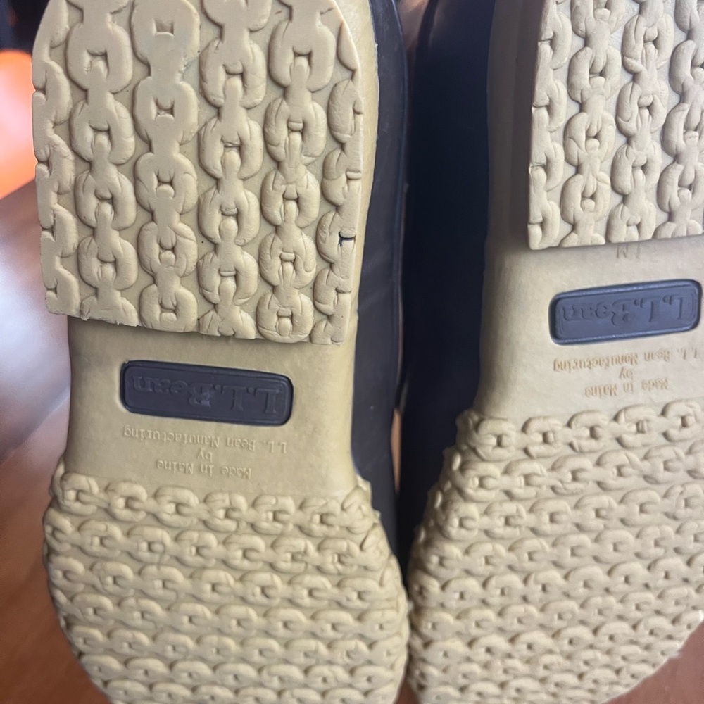 LL Bean Men’s Duck Boots 8”